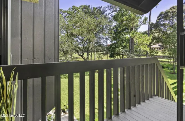 $152,650 | 254 Lanai Village, Diamondhead, MS 39525