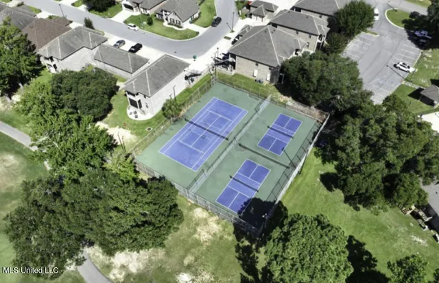 $152,650 | 254 Lanai Village, Diamondhead, MS 39525