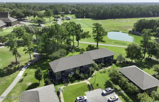 $152,650 | 254 Lanai Village, Diamondhead, MS 39525