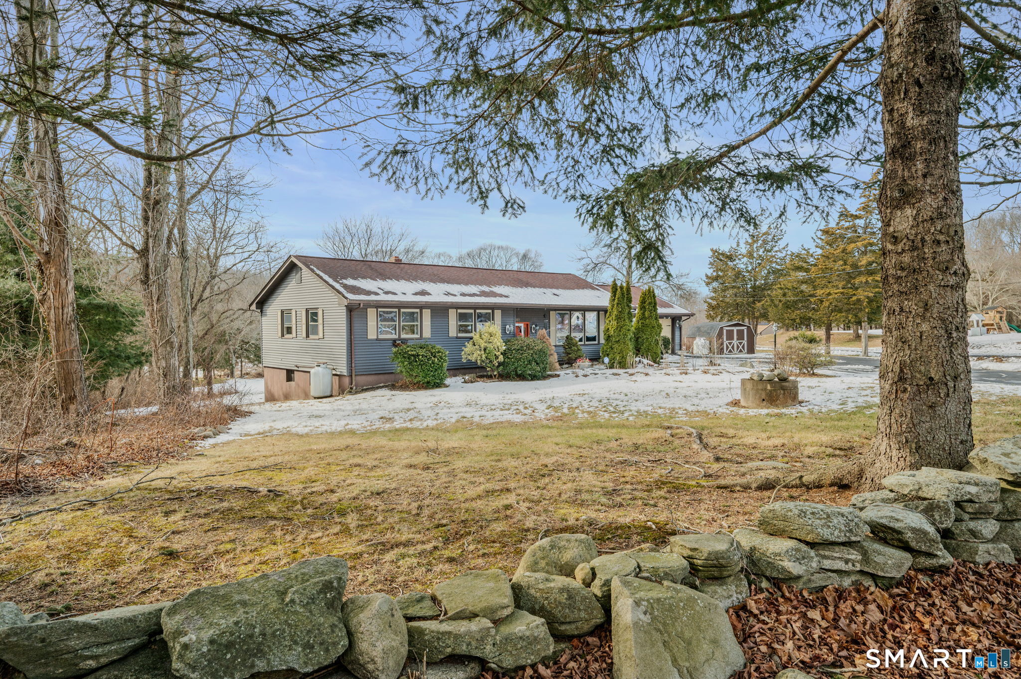 1040 East Lake Road Oakdale, CT 06370 - Photo 3 of 25