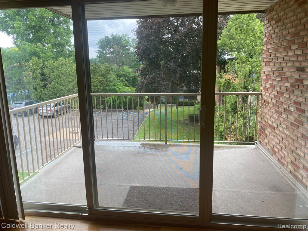 4045 West Maple Road, Unit 202 Bloomfield Hills, MI 48301 - Photo 23 of 23