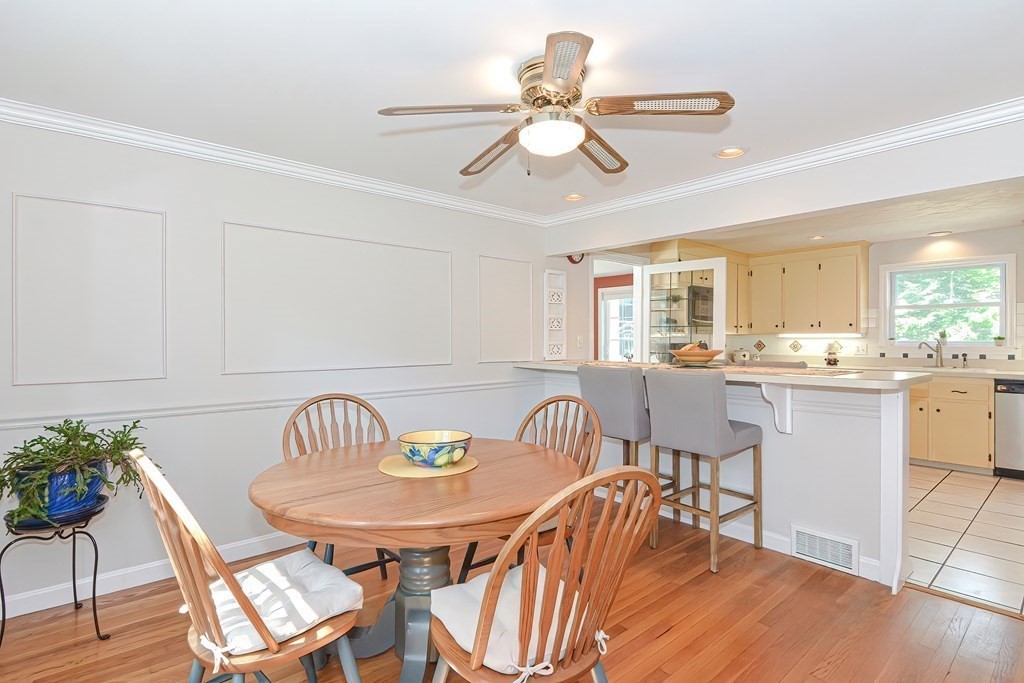 41 Sutherland Road North Attleboro, MA 02760 - Photo 18 of 34 Gallery Image 18