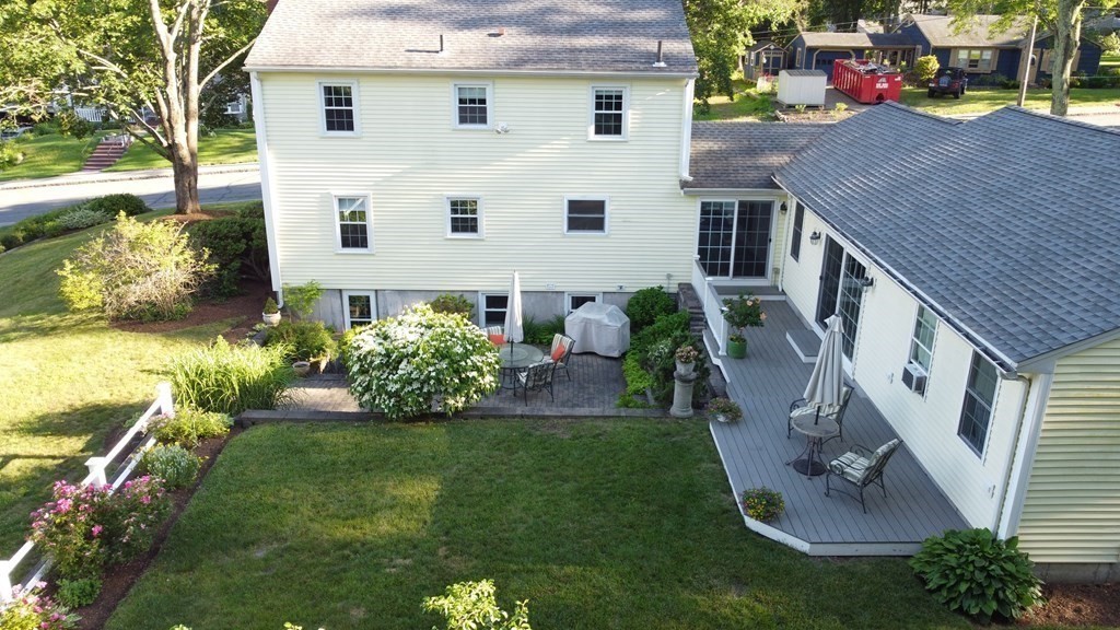 41 Sutherland Road North Attleboro, MA 02760 - Photo 2 of 34 Gallery Image 2