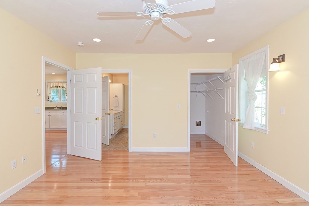 41 Sutherland Road North Attleboro, MA 02760 - Photo 6 of 34 Gallery Image 6
