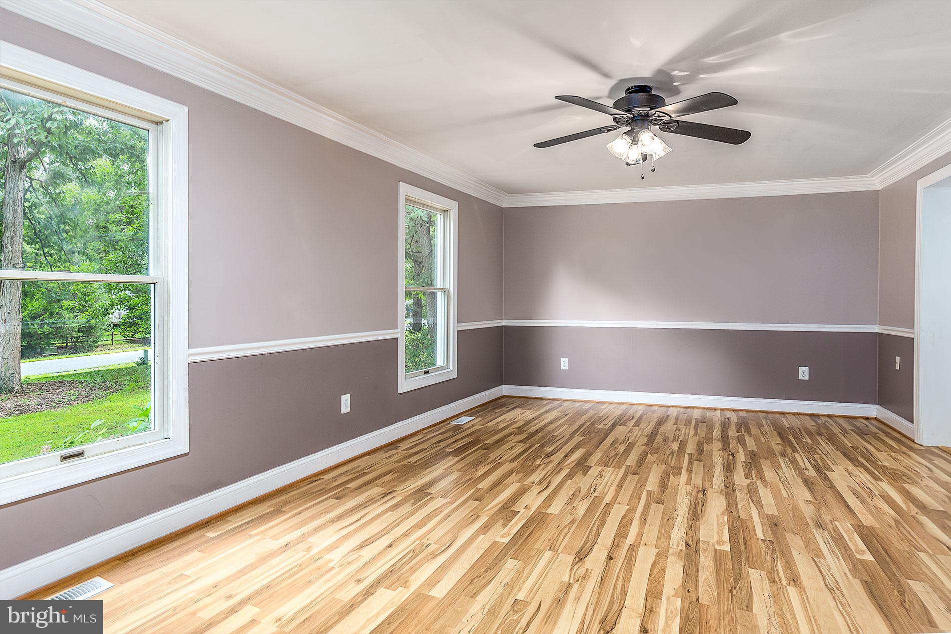 12104 Ward Road King George, VA 22485 - Photo 4 of 19 Family Room with Lots of Nautral Light