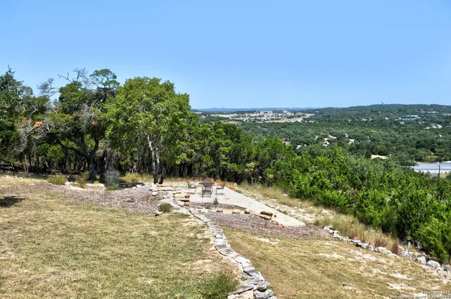 $1,450,000 | 8 Braeburn Court, Bulverde, TX 78163