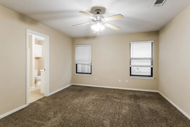 $1,455 | 131 Golfview Court, Conroe, TX 77356