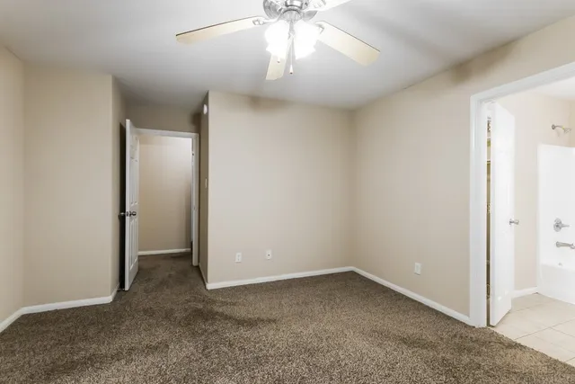 $1,455 | 131 Golfview Court, Conroe, TX 77356