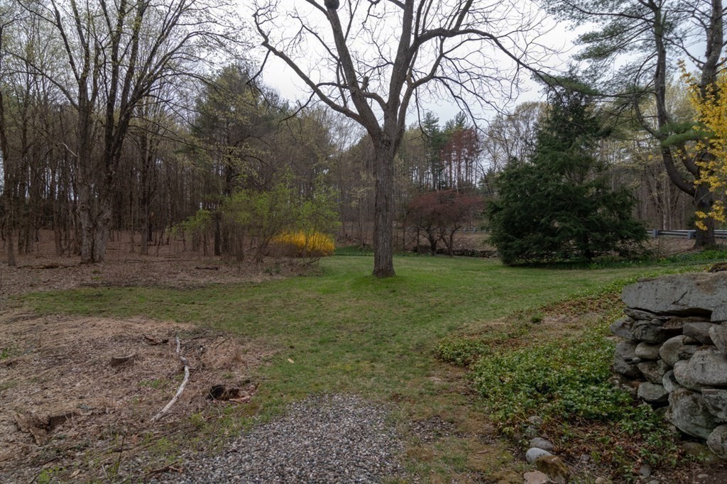 335 Long Plain Road Leverett, MA 01054 - Photo 6 of 41