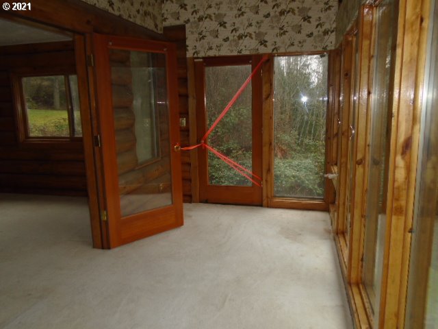 12125 Southeast Laughing Water Road Sandy, OR 97055 - Photo 11 of 24 a view of entryway