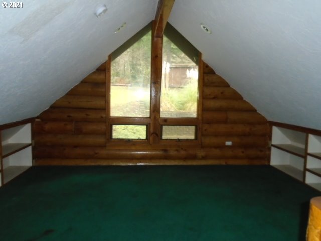 12125 Southeast Laughing Water Road Sandy, OR 97055 - Photo 15 of 24 a view of entryway