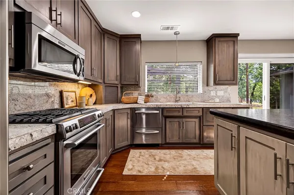 $640,000 | 14944 Woodland Park Drive, Forest Ranch, CA 95942