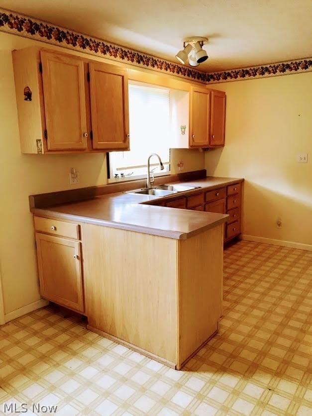 1712 West Schaaf Road Cleveland, OH 44109 - Photo 8 of 18 Gallery Image 8