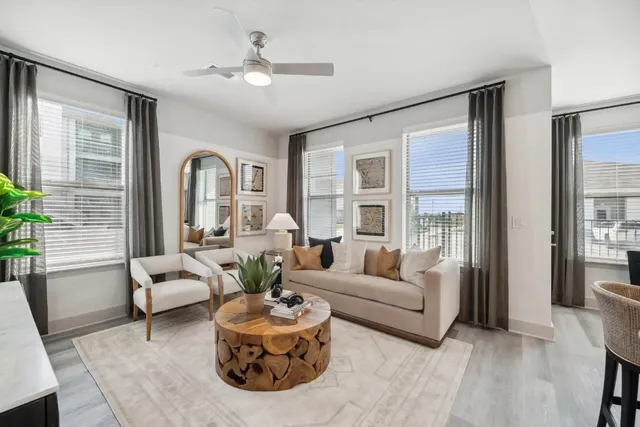 $1,873 | 945 Blakey Lane, Unit 8201, Bastrop, TX 78602