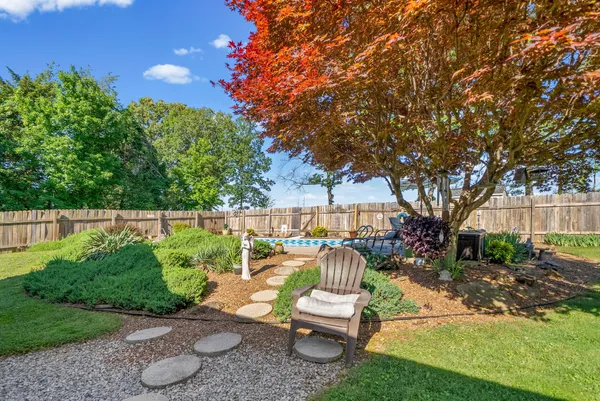 $460,000 | 4003 South Windsor Court, Springfield, TN 37172