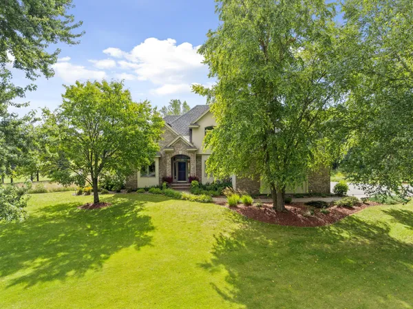 $1,300,000 | 4700 McDonald Dr Place North, Stillwater, MN 55082
