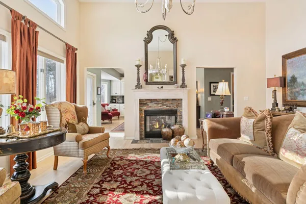 $1,400,000 | 4700 McDonald Dr Place North, Stillwater, MN 55082