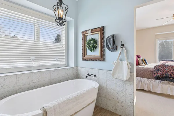 $1,400,000 | 4700 McDonald Dr Place North, Stillwater, MN 55082