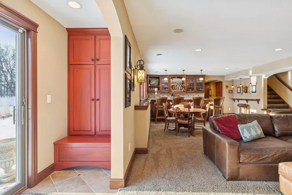 $1,400,000 | 4700 McDonald Dr Place North, Stillwater, MN 55082