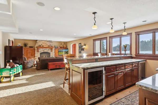 $1,400,000 | 4700 McDonald Dr Place North, Stillwater, MN 55082