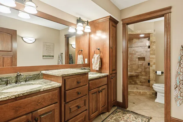 $1,400,000 | 4700 McDonald Dr Place North, Stillwater, MN 55082