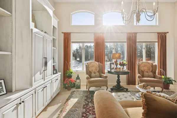 $1,400,000 | 4700 McDonald Dr Place North, Stillwater, MN 55082