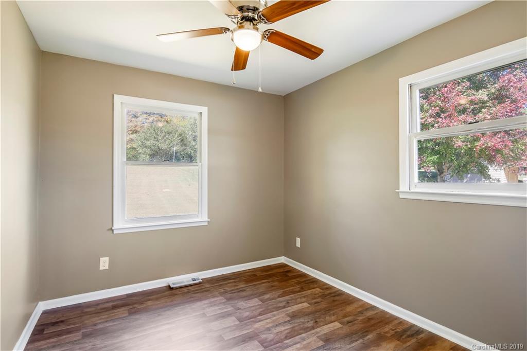323 Turner Road Gastonia, NC 28056 - Photo 23 of 39 Gallery Image 23