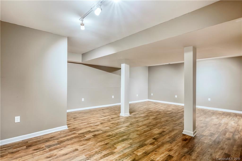 323 Turner Road Gastonia, NC 28056 - Photo 31 of 39 Gallery Image 31