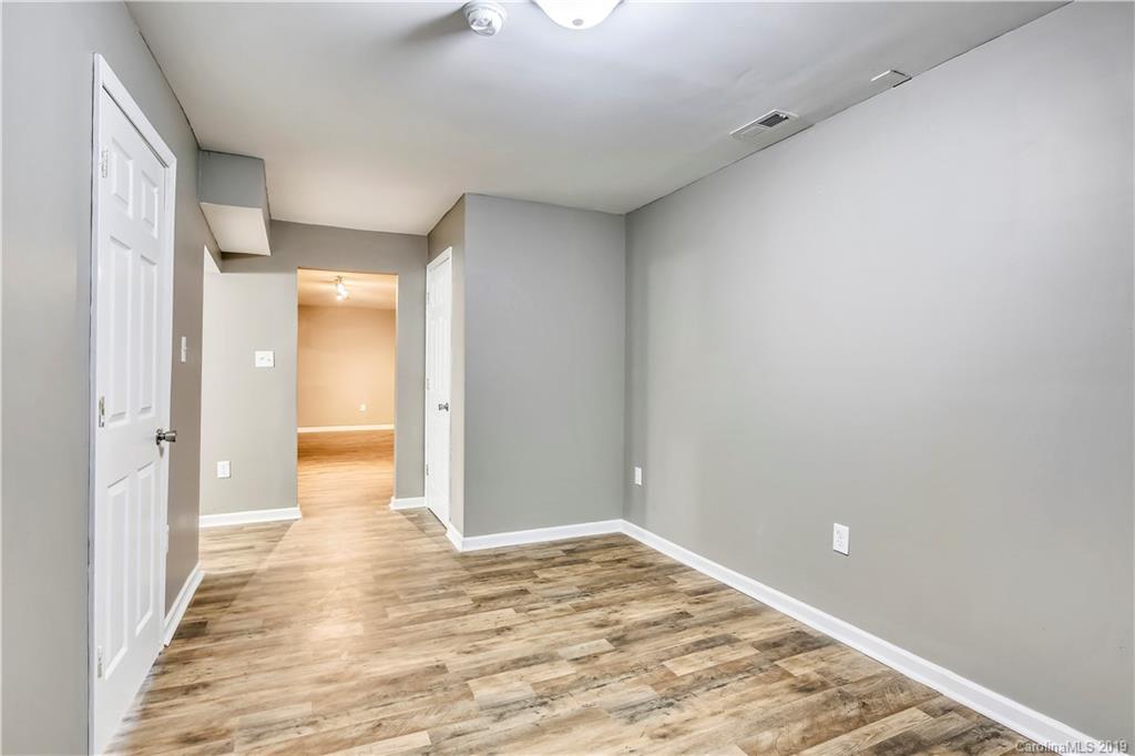 323 Turner Road Gastonia, NC 28056 - Photo 34 of 39 Gallery Image 34
