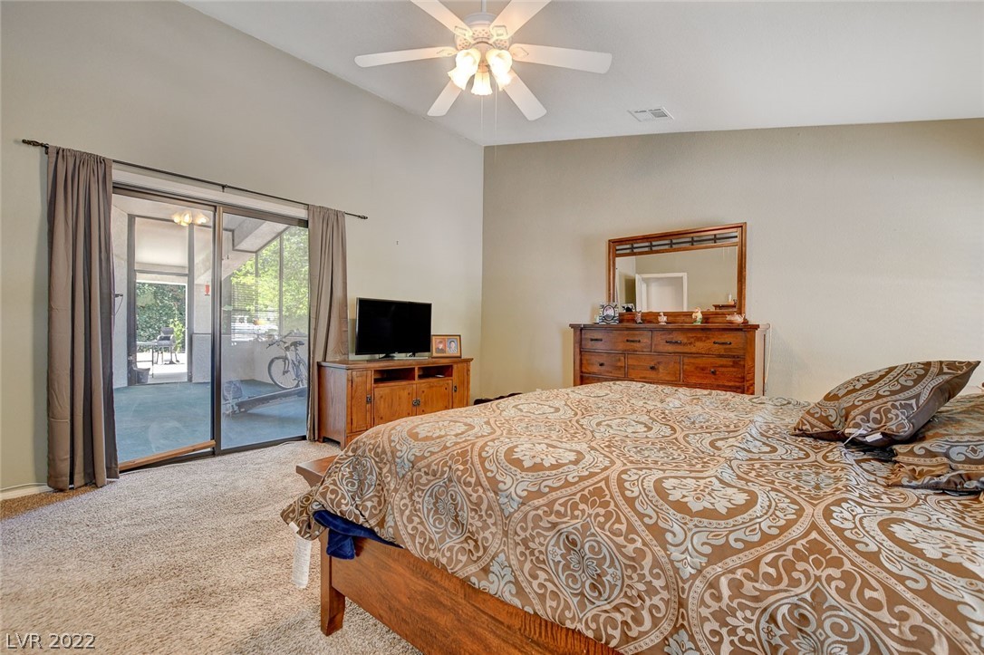 950 West Calvada Boulevard Pahrump, NV 89048 - Photo 15 of 33