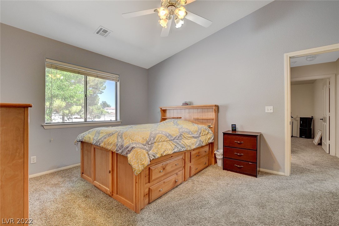 950 West Calvada Boulevard Pahrump, NV 89048 - Photo 20 of 33