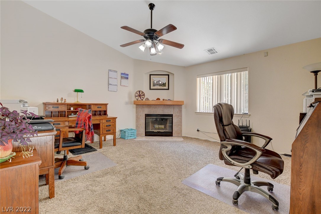 950 West Calvada Boulevard Pahrump, NV 89048 - Photo 24 of 33