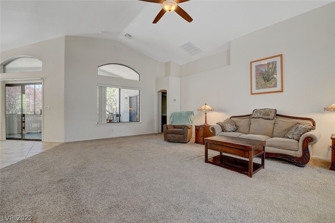 950 West Calvada Boulevard Pahrump, NV 89048 - Photo 7 of 33