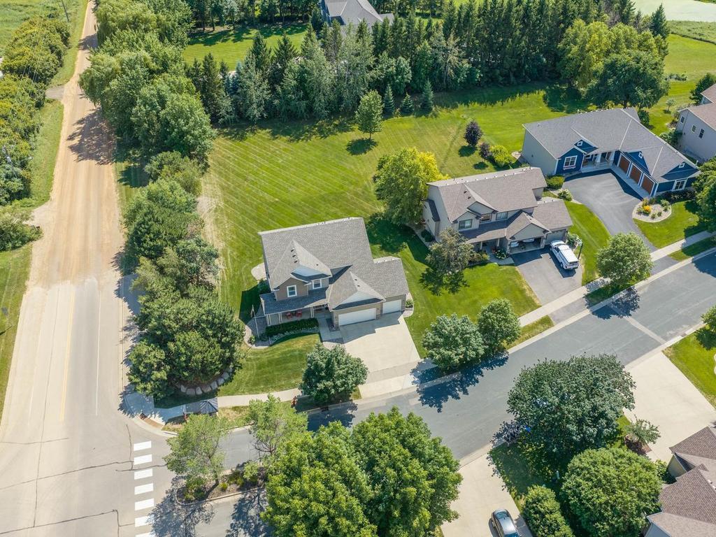 1631 Sparrow Road Waconia, MN 55387 - Photo 58 of 63 Gallery Image 58
