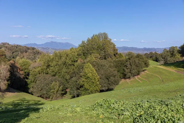 $7,900,000 | 5285 Westside Road, Healdsburg, CA 95448