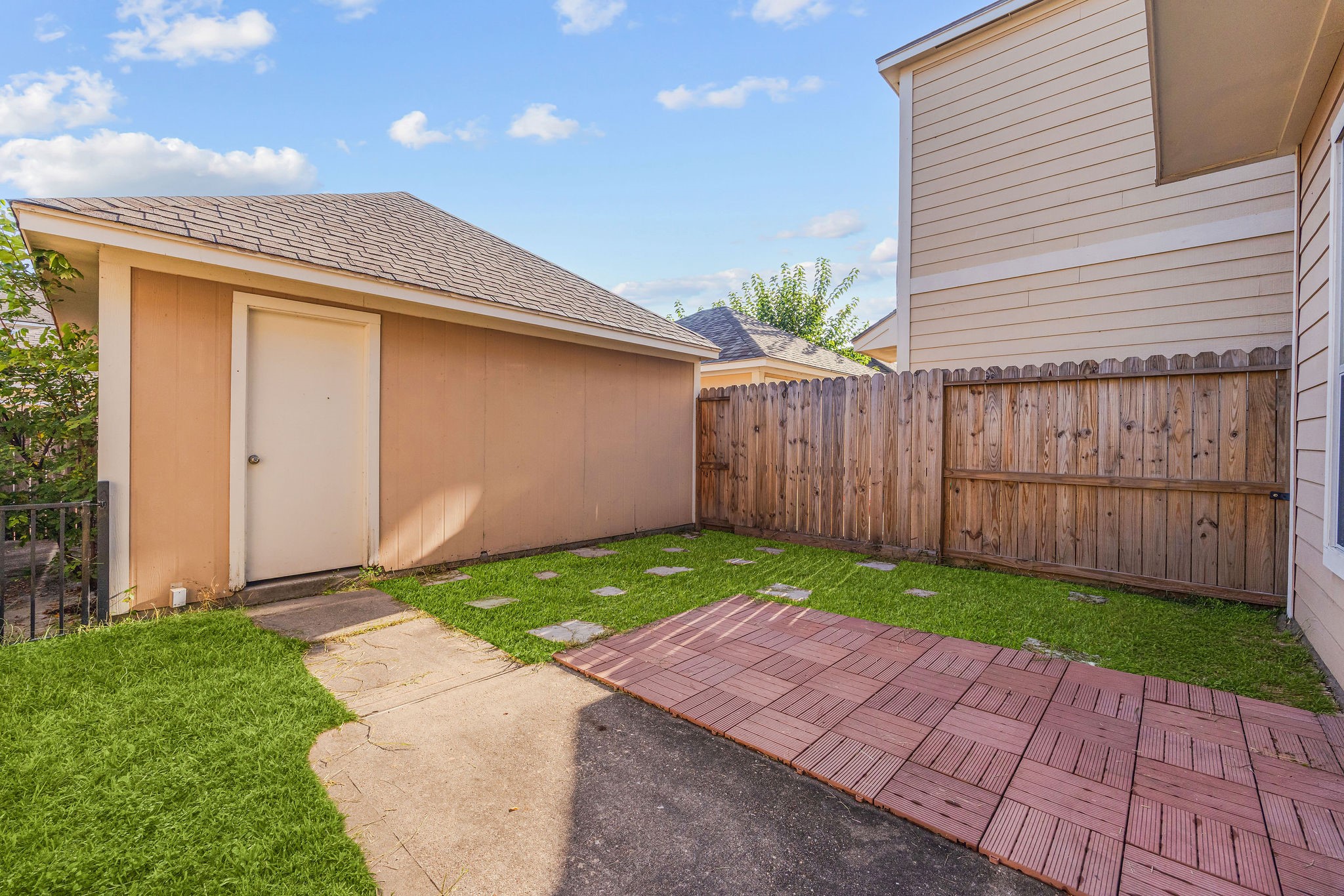 8018 Grow Lane Houston, TX 77040 - Photo 19 of 20