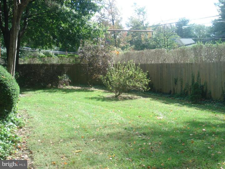 352 Rices Mill Road Wyncote, PA 19095 - Photo 7 of 25 Exterior Side