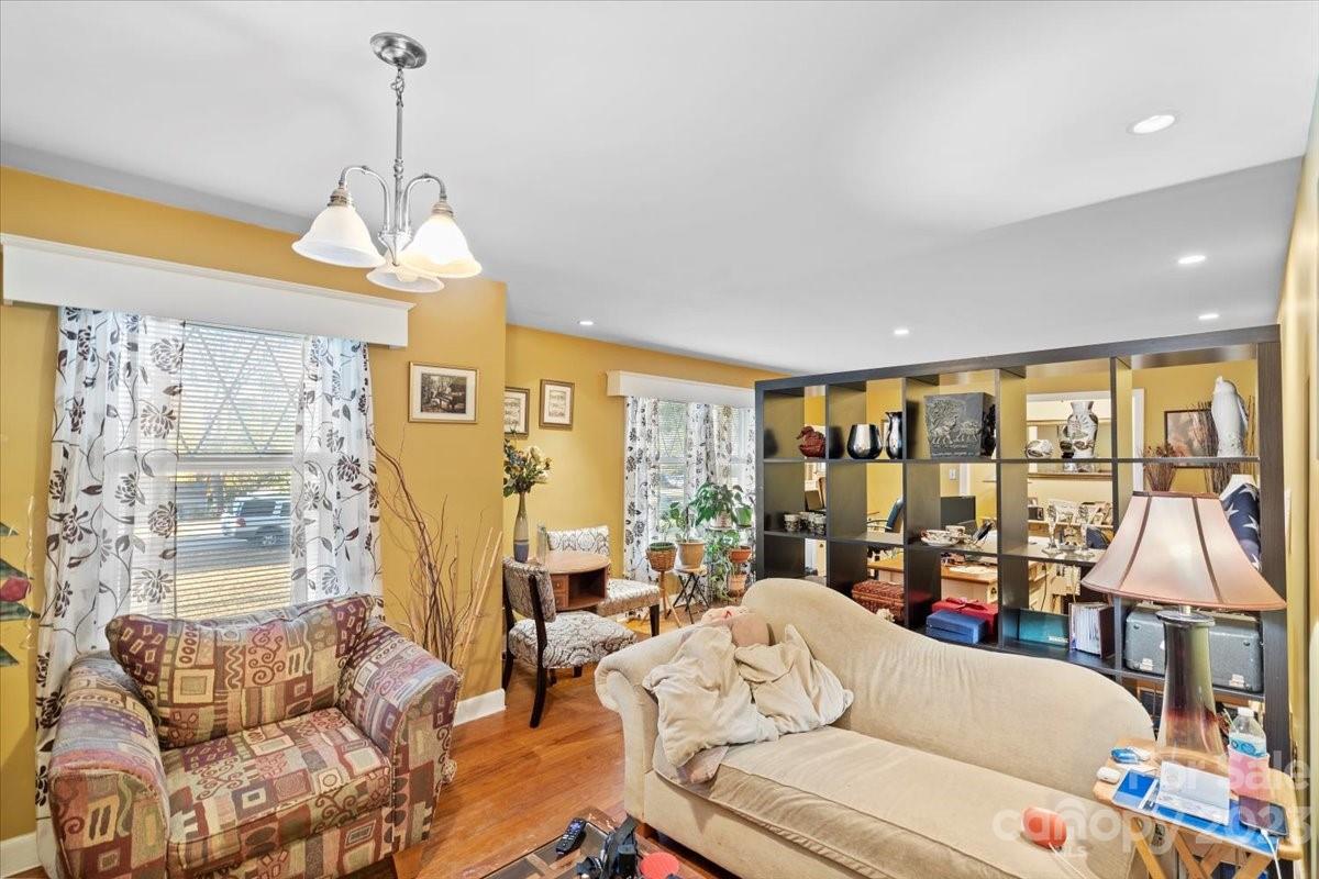 5000 Cheviot Road Charlotte, NC 28269 - Photo 14 of 29 Gallery Image 14