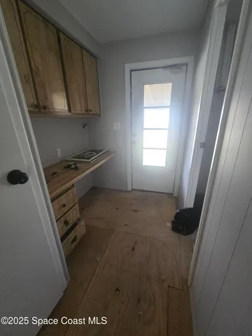 a view of a storage & utility room