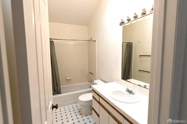 $4,625 | 1120 Clement Street, San Francisco, CA 94118