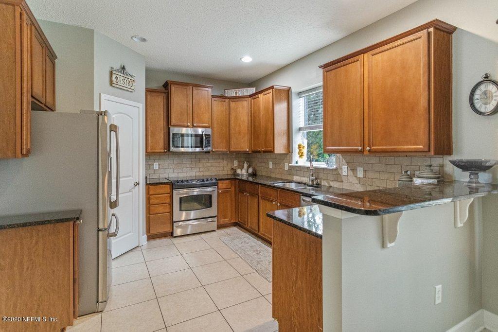 221 North Saxxon Road St. Augustine, FL 32092 - Photo 10 of 64 Kitchen