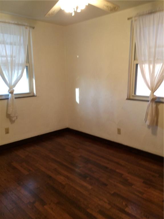 606 Ridgemont Drive Pittsburgh, PA 15220 - Photo 11 of 18 First Floor Master with Large Closet