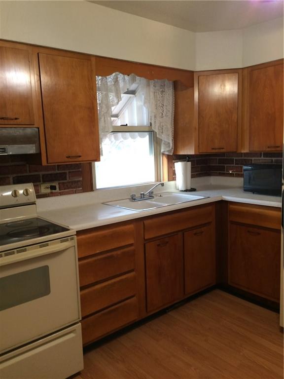 606 Ridgemont Drive Pittsburgh, PA 15220 - Photo 8 of 18 Enjoy your coffee in this Sunny and Bright Kitchen