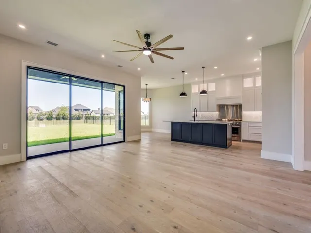 $819,500 | 1165 Stone Bridge Pass, Gunter, TX 75058