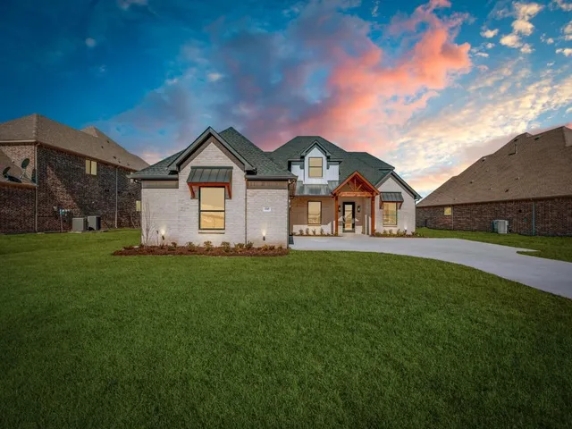 $819,500 | 1165 Stone Bridge Pass, Gunter, TX 75058