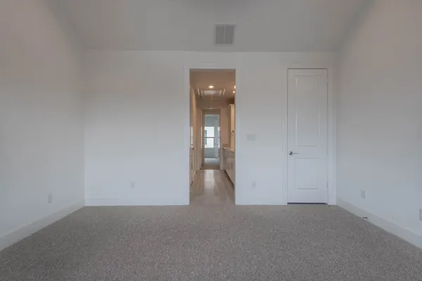 $2,400 | 4057 Leeland Street, Houston, TX 77023