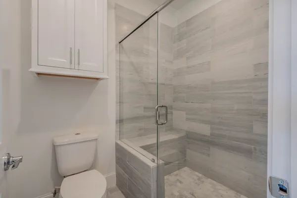 $2,400 | 4057 Leeland Street, Houston, TX 77023