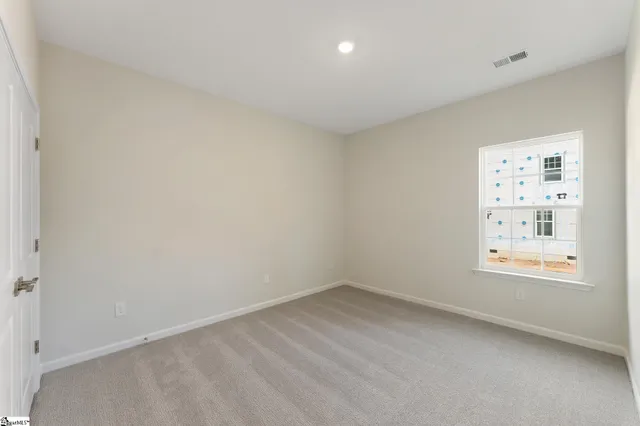 $359,000 | 118 Lakeside Drive, Anderson, SC 29621