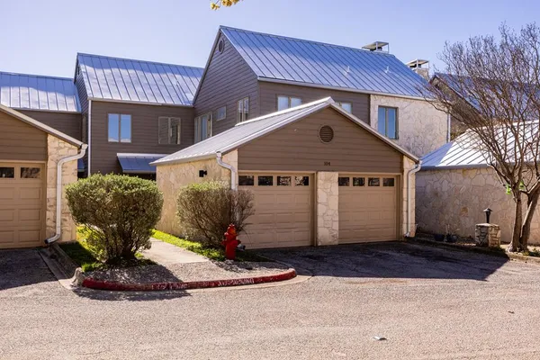 $279,900 | 805 Highway 534 Loop, Kerrville, TX 78028