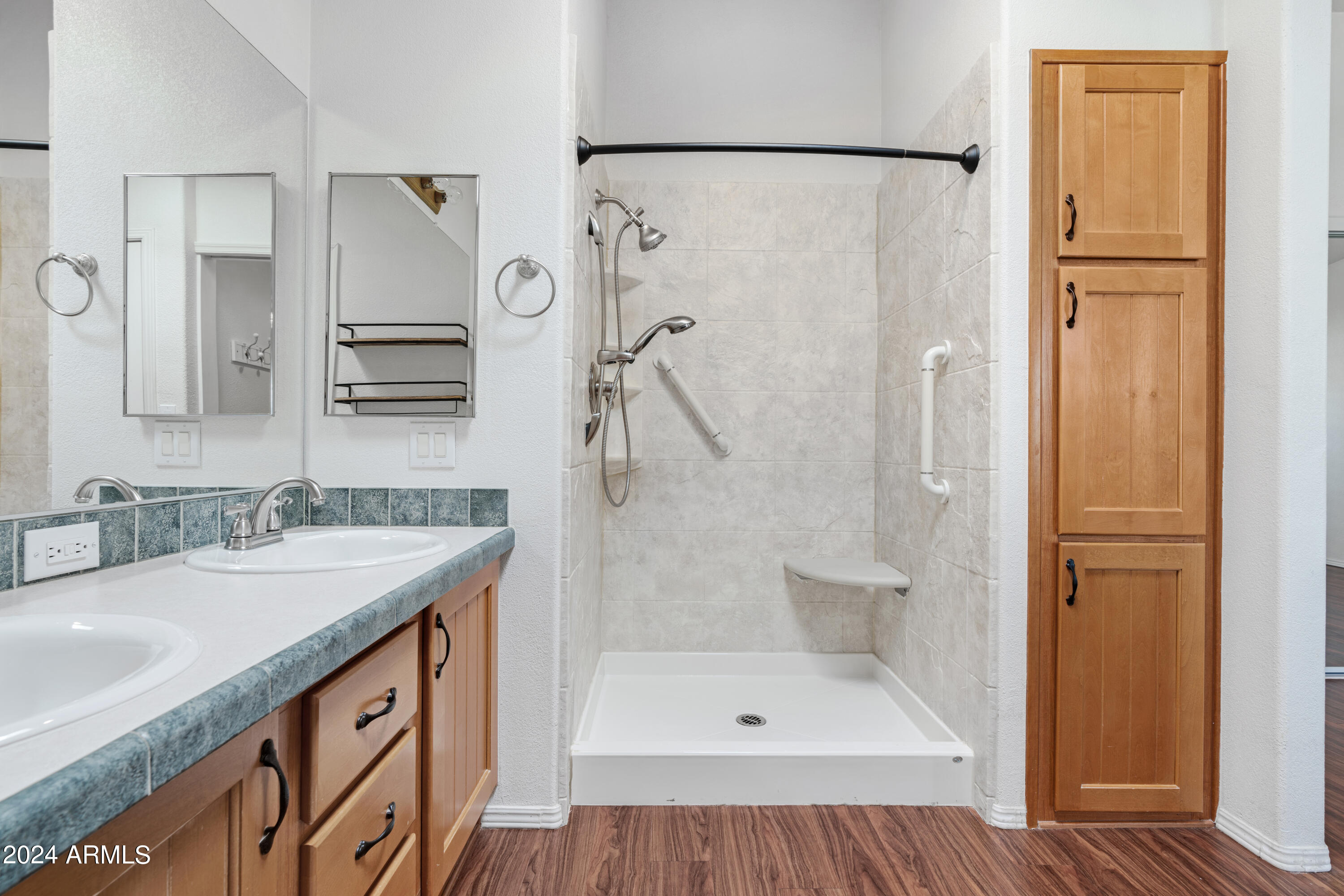 2550 South Ellsworth Road, Unit 664 Mesa, AZ 85209 - Photo 15 of 44 Primary Bathroom